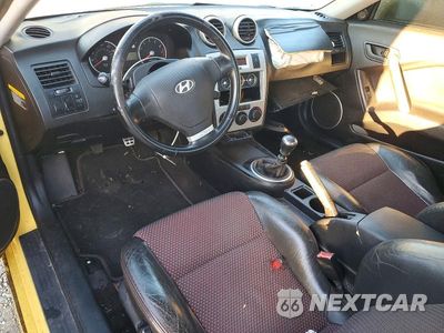 Zdjęcie 8 z 13 samochodu: 2006 HYUNDAI TIBURON GT VIN:KMHHN65F56U220106 - miniatura