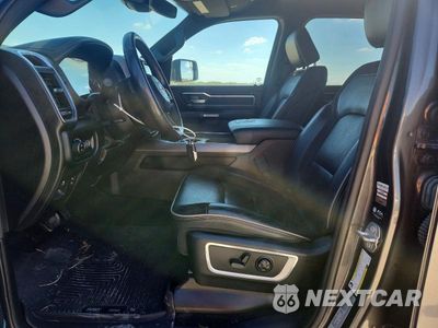 Zdjęcie 7 z 12 samochodu: 2021 RAM 1500 LARAMIE VIN:1C6SRFJT5MN580842 - miniatura