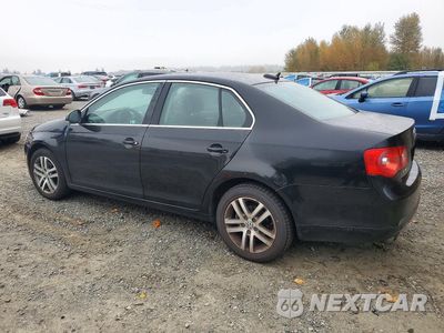 Drugie zdjęcie samochodu z przodu: 2005 VOLKSWAGEN NEW JETTA 2.5L OPTION PACKAGE 1 VIN:3VWSF71K25M630426 - miniatura