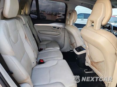Zdjęcie 11 z 13 samochodu: 2016 VOLVO XC90 T5 VIN:YV4102XK3G1070181 - miniatura