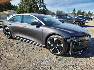 Czwarte zdjęcie samochodu z boku: 2023 LUCID MOTORS AIR TOURING VIN:50EA1TEA6PA002954 - miniatura