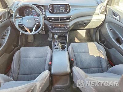 Zdjęcie 8 z 13 samochodu: 2019 HYUNDAI TUCSON SE VIN:KM8J2CA4XKU882920 - miniatura