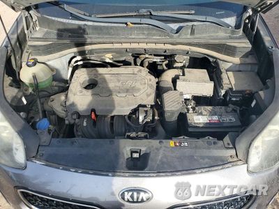 Zdjęcie 12 z 13 samochodu: 2017 KIA SPORTAGE LX VIN:KNDPMCACXH7177493 - miniatura