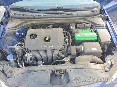 Zdjęcie 11 z 12 samochodu: 2017 HYUNDAI ELANTRA SE VIN:5NPD84LF3HH108161 - miniatura