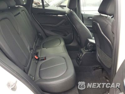 Zdjęcie 11 z 14 samochodu: 2016 BMW X1 XDRIVE28I VIN:WBXHT3C34G5E51596 - miniatura