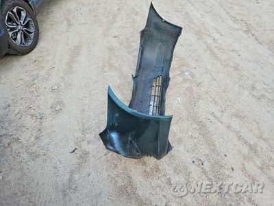 Zdjęcie 12 z 13 samochodu: 2005 TOYOTA CAMRY LE VIN:4T1BE32K95U072434 - miniatura