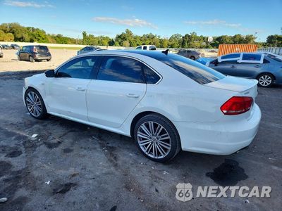Drugie zdjęcie samochodu z przodu: 2015 VOLKSWAGEN PASSAT SE VIN:1VWBT7A36FC063383 - miniatura