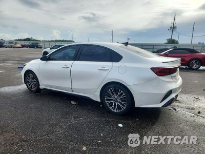 Drugie zdjęcie samochodu z przodu: 2023 KIA FORTE GT LINE VIN:3KPF54AD4PE656952 - miniatura