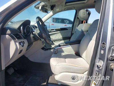 Zdjęcie 7 z 12 samochodu: 2016 MERCEDES-BENZ GL 350 BLUETEC VIN:4JGDF2EEXGA655007 - miniatura