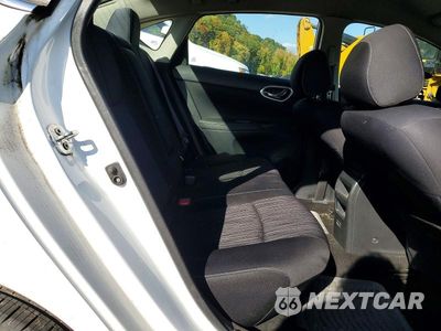 Zdjęcie 10 z 12 samochodu: 2018 NISSAN SENTRA SV VIN:3N1AB7AP5JL659136 - miniatura