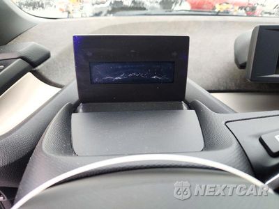 Zdjęcie 9 z 13 samochodu: 2017 BMW I3 REX VIN:WBY1Z8C5XHV889953 - miniatura