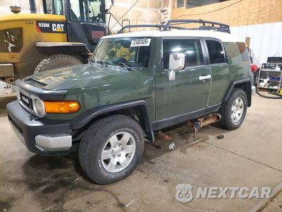 2010 TOYOTA FJ CRUISER JTEBU4BF5AK078698 - główne zdjęcie licytacji z USA - miniatura