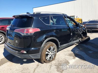 Trzecie zdjęcie samochodu z tyłu: 2017 TOYOTA RAV4 LE VIN:2T3BFREV7HW644571 - miniatura