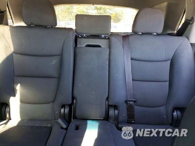Zdjęcie 10 z 13 samochodu: 2013 KIA SORENTO LX VIN:5XYKTDA68DG401046 - miniatura