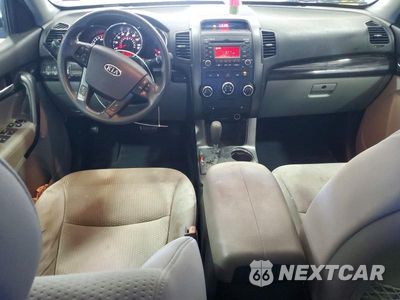 Zdjęcie 8 z 13 samochodu: 2011 KIA SORENTO LX VIN:5XYKTCA1XBG034470 - miniatura