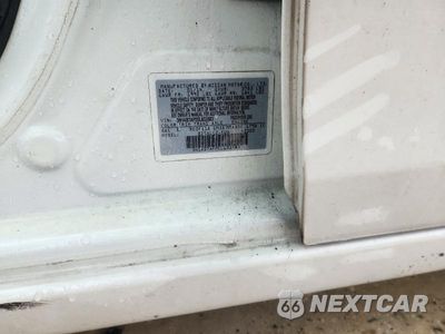 Zdjęcie 13 z 13 samochodu: 2014 NISSAN SENTRA S VIN:3N1AB7AP2EL633583 - miniatura