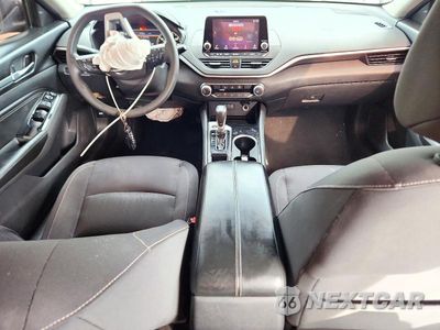 Zdjęcie 8 z 12 samochodu: 2021 NISSAN ALTIMA SV VIN:1N4BL4DV3MN389048 - miniatura
