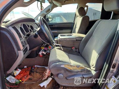 Zdjęcie 7 z 12 samochodu: 2011 TOYOTA TUNDRA DOUBLE CAB SR5 VIN:5TFUM5F14BX022614 - miniatura