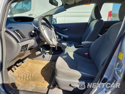 Zdjęcie 7 z 12 samochodu: 2011 TOYOTA PRIUS THREE VIN:JTDKN3DU7B5250558 - miniatura