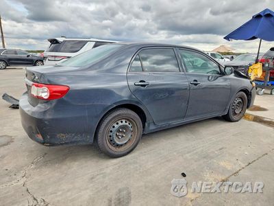 Trzecie zdjęcie samochodu z tyłu: 2013 TOYOTA COROLLA LE VIN:5YFBU4EEXDP124037 - miniatura