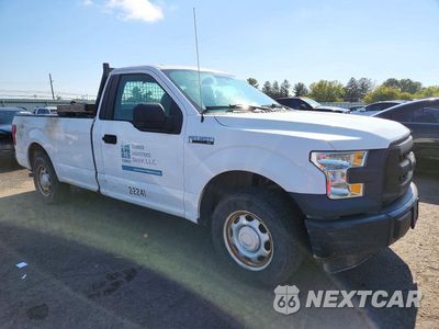 Czwarte zdjęcie samochodu z boku: 2015 FORD F150 VIN:1FTMF1C85FKD61986 - miniatura