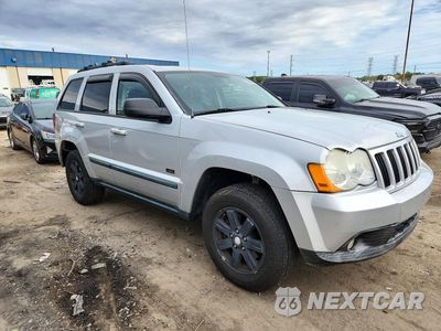 Czwarte zdjęcie samochodu z boku: 2008 JEEP GRAND CHEROKEE LAREDO VIN:1J8GR48KX8C146457 - miniatura