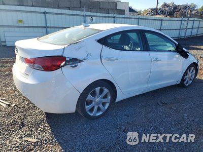Trzecie zdjęcie samochodu z tyłu: 2013 HYUNDAI ELANTRA LIMITED VIN:5NPDH4AEXDH246266 - miniatura