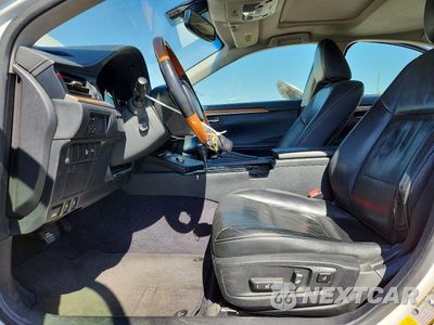 Zdjęcie 7 z 12 samochodu: 2015 LEXUS ES 300H VIN:JTHBW1GG2F2093910 - miniatura