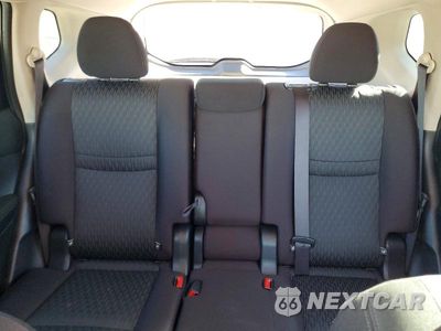 Zdjęcie 10 z 13 samochodu: 2019 NISSAN ROGUE S VIN:JN8AT2MT8KW251896 - miniatura