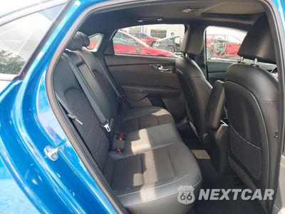 Zdjęcie 10 z 12 samochodu: 2023 KIA FORTE GT LINE VIN:3KPF54AD8PE585254 - miniatura