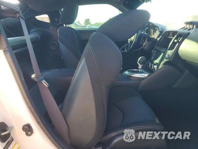 Zdjęcie 10 z 12 samochodu: 2010 NISSAN 370Z BASE VIN:JN1AZ4EHXAM502866 - miniatura