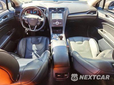 Zdjęcie 8 z 12 samochodu: 2019 FORD FUSION TITANIUM VIN:3FA6P0D96KR213171 - miniatura