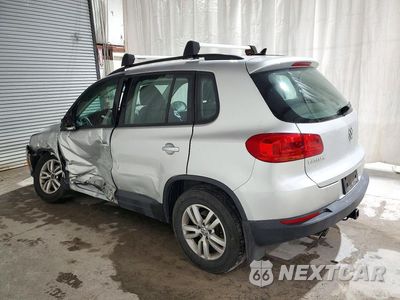 Drugie zdjęcie samochodu z przodu: 2015 VOLKSWAGEN TIGUAN S VIN:WVGBV7AX2FW585437 - miniatura
