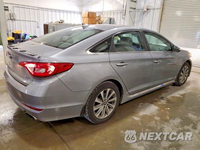 Trzecie zdjęcie samochodu z tyłu: 2015 HYUNDAI SONATA SPORT VIN:5NPE34AF1FH226843 - miniatura