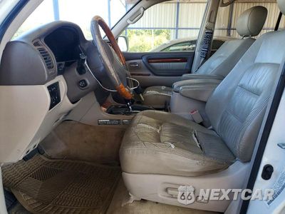 Zdjęcie 7 z 13 samochodu: 2002 LEXUS LX 470 VIN:JTJHT00W723515168 - miniatura