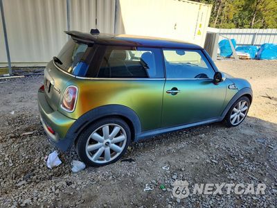Trzecie zdjęcie samochodu z tyłu: 2009 MINI COOPER S VIN:WMWMF73589TW86085 - miniatura