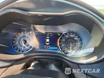 Zdjęcie 9 z 12 samochodu: 2015 CHRYSLER 200 S VIN:1C3CCCDG9FN543831 - miniatura