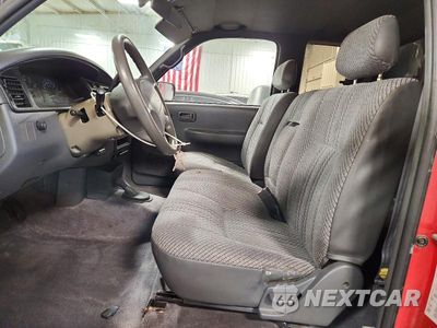Zdjęcie 7 z 12 samochodu: 1995 TOYOTA T100 DX VIN:JT4VD22E4S0015022 - miniatura