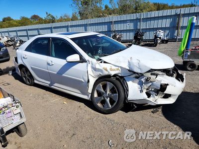 Czwarte zdjęcie samochodu z boku: 2014 TOYOTA CAMRY SE SPORT VIN:4T1BF1FK1EU755188 - miniatura