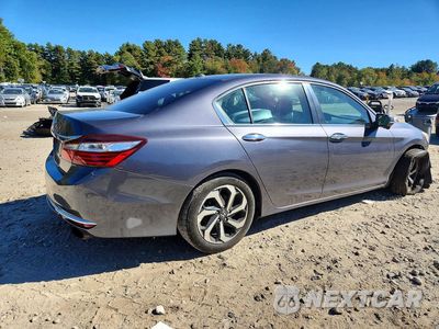 Trzecie zdjęcie samochodu z tyłu: 2017 HONDA ACCORD EXL VIN:1HGCR2F83HA229842 - miniatura