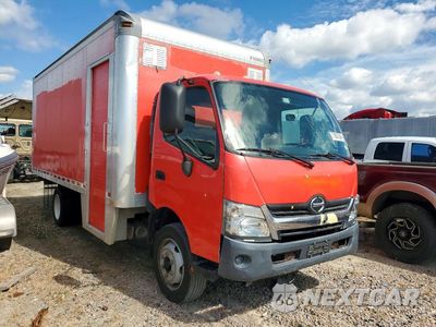 Czwarte zdjęcie samochodu z boku: 2017 HINO 195 - BOX TRUCK VIN:JHHSDM2H4HK005772 - miniatura