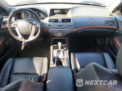 Zdjęcie 8 z 12 samochodu: 2012 HONDA ACCORD EXL VIN:1HGCP3F83CA002459 - miniatura