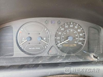 Zdjęcie 9 z 12 samochodu: 1999 TOYOTA COROLLA VE VIN:2T1BR12E7XC249618 - miniatura