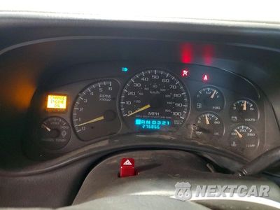 Zdjęcie 9 z 12 samochodu: 2001 CHEVROLET SILVERADO K2500 HEAVY DUTY VIN:1GCHK23U31F142087 - miniatura