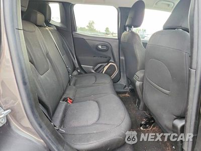 Zdjęcie 11 z 13 samochodu: 2017 JEEP RENEGADE LATITUDE VIN:ZACCJBBB6HPE53551 - miniatura