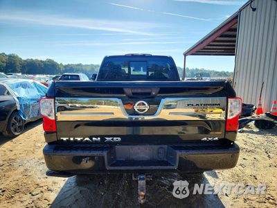 Zdjęcie 6 z 12 samochodu: 2017 NISSAN TITAN XD PLATINUM RESERVE VIN:1N6BA1F48HN556171 - miniatura