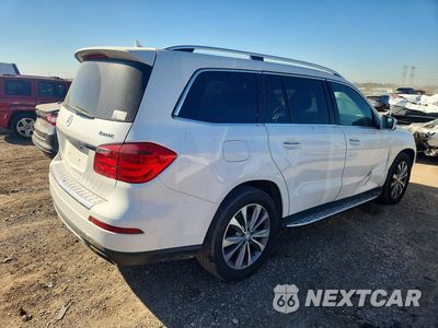 Trzecie zdjęcie samochodu z tyłu: 2015 MERCEDES-BENZ GL 450 4MATIC VIN:4JGDF6EE0FA583742 - miniatura