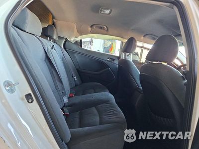 Zdjęcie 10 z 12 samochodu: 2015 KIA OPTIMA LX VIN:KNAGM4A75F5571823 - miniatura