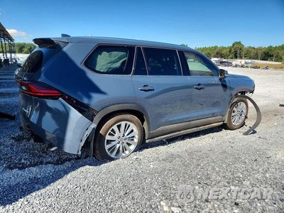 Trzecie zdjęcie samochodu z tyłu: 2026 TOYOTA GRAND HIGHLANDER PLATINUM VIN:5TDAAAB51TS146926 - miniatura