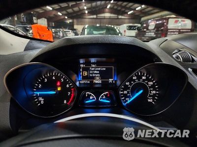 Zdjęcie 9 z 13 samochodu: 2019 FORD ESCAPE SE VIN:1FMCU9GD1KUB30469 - miniatura